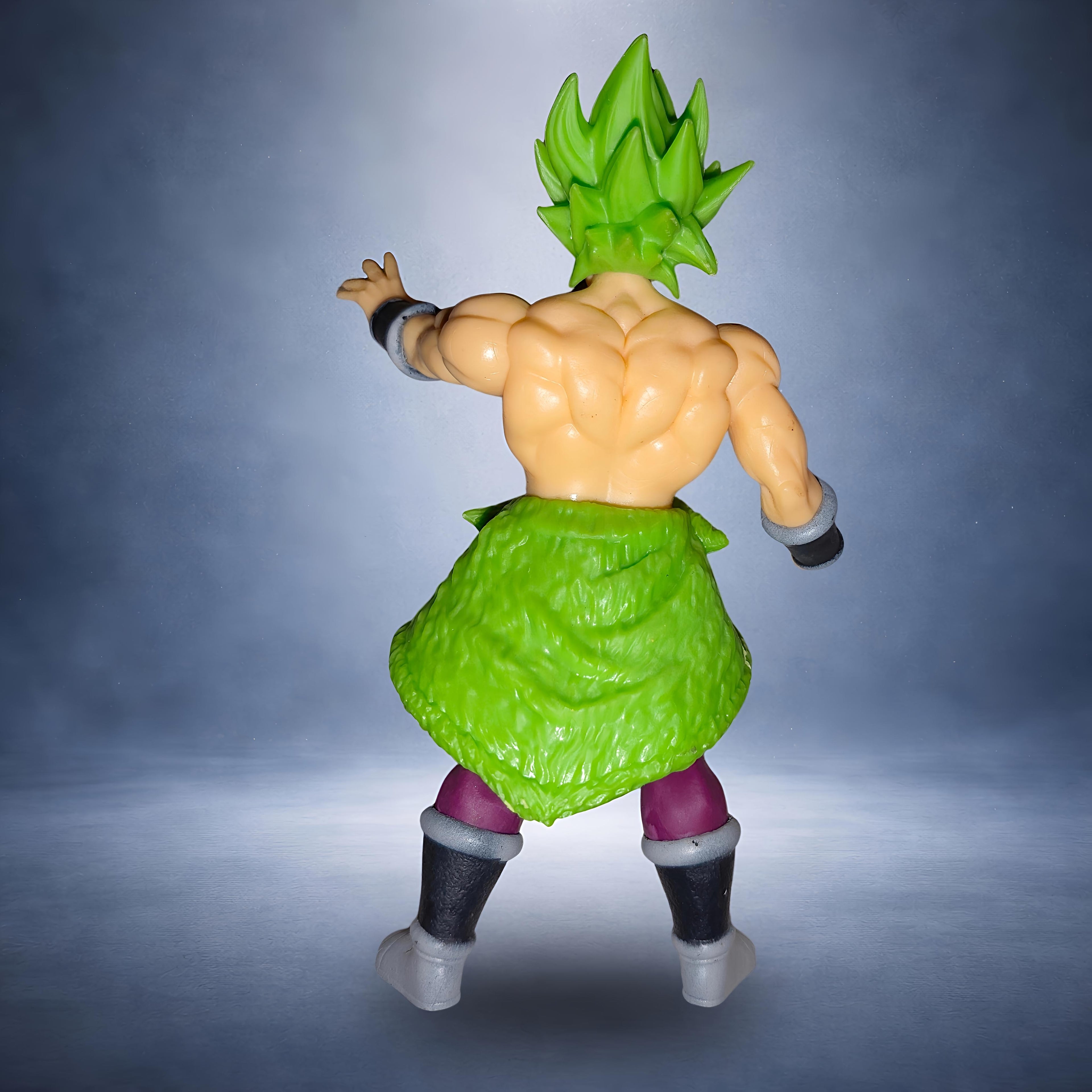 Broly Figure
