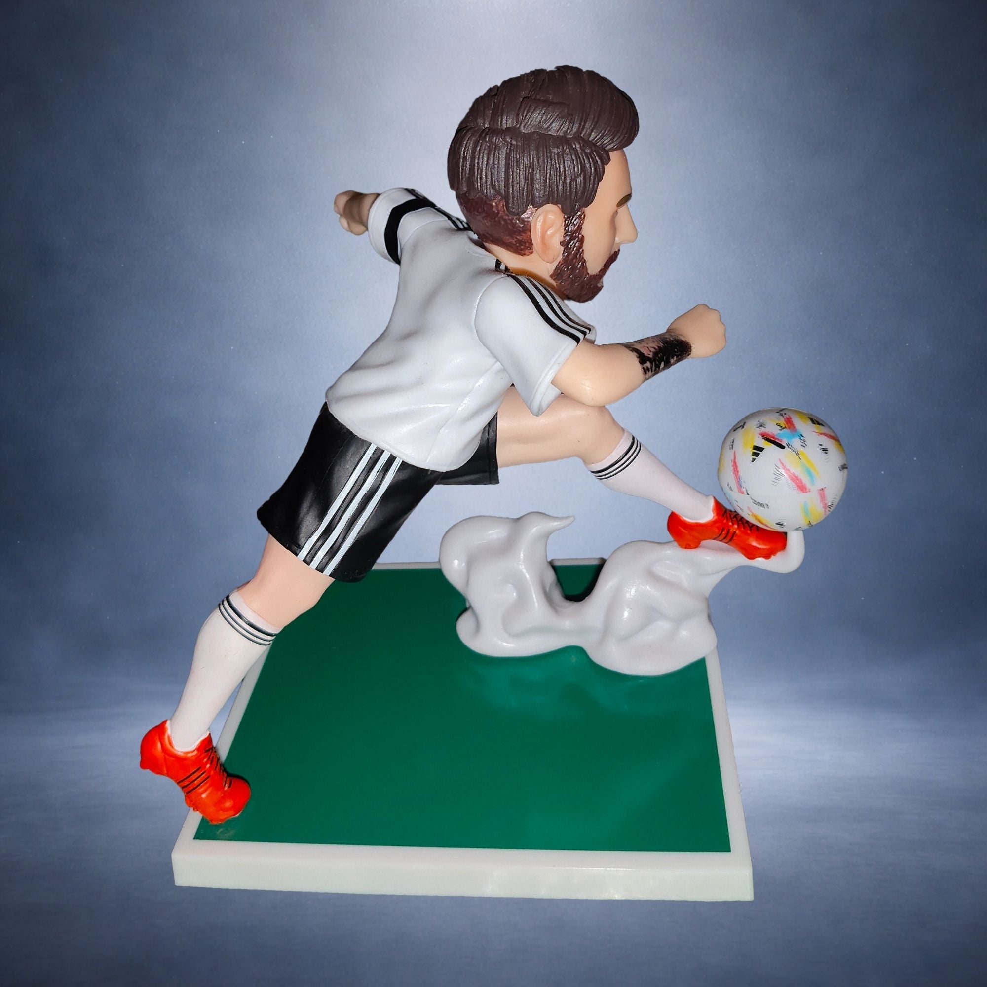 Messi Figurine